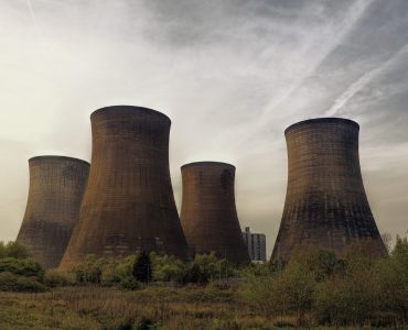 cooling-towers-4172369
