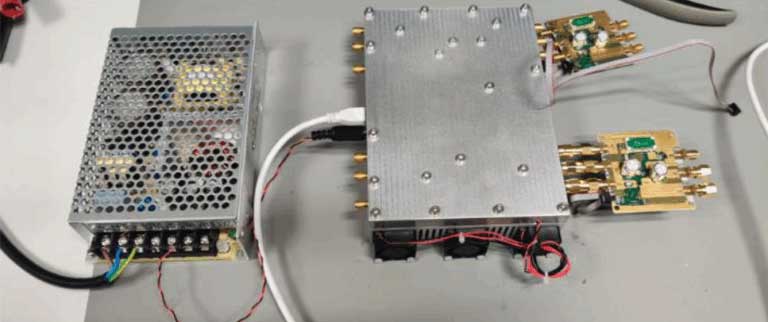 ABTICS - Prototype de l’unité de radio avec une alimentation